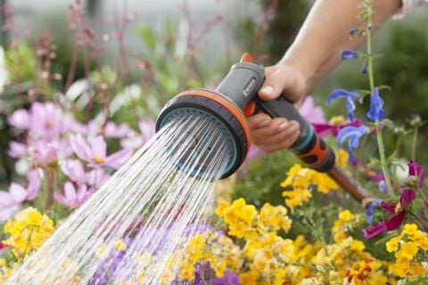 Gardena 18315-20 Comfort Çok Fonksiyonlu Sulama Püskürtücüsü